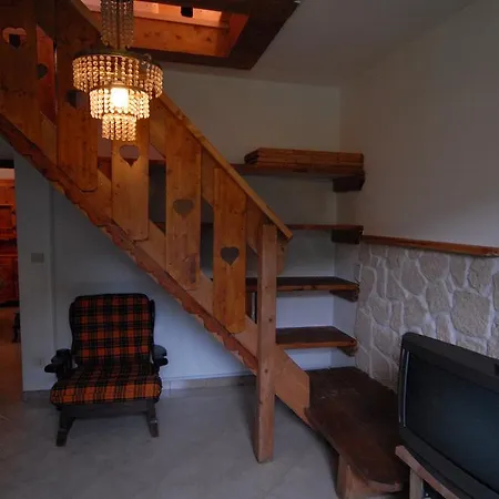 Country Villa Altare