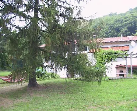 Country Altare