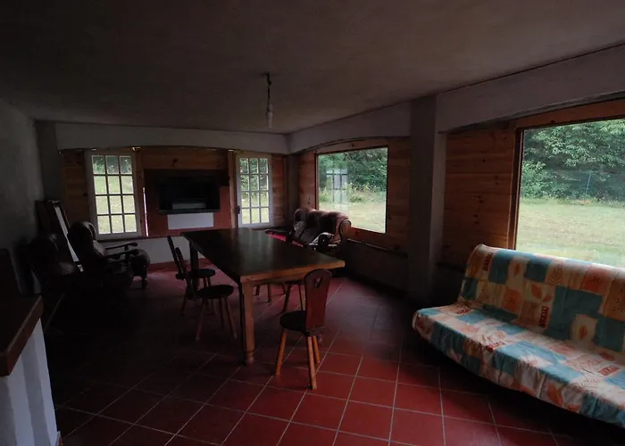 Country Villa *